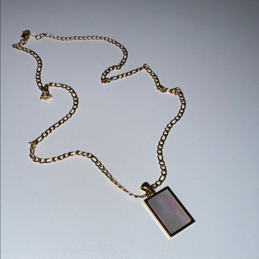 Gold Pendant Necklace K18
